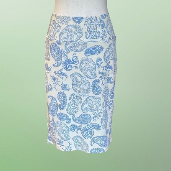 NWT LuLa Roe Cassie Paisley Print Pencil Skirt Cream/Blue Medim - Picture 5 of 10